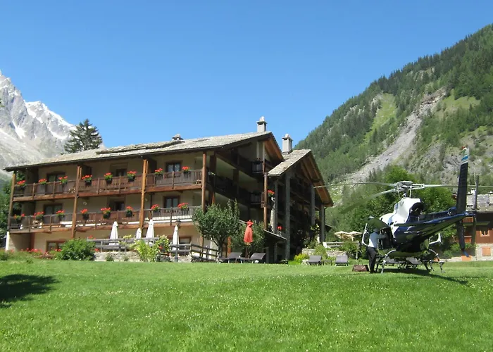 Jacuzzi hotel: Auberge De La Maison