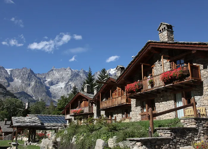 Spa Hotels Resorts Au Coeur Des Neiges Spa & Free E-Bike
